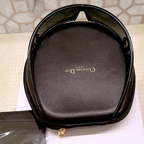 Rare New The VeryDior M1U Mask Sunglasses with Case/Box/Cloth - Picture 9 of 15